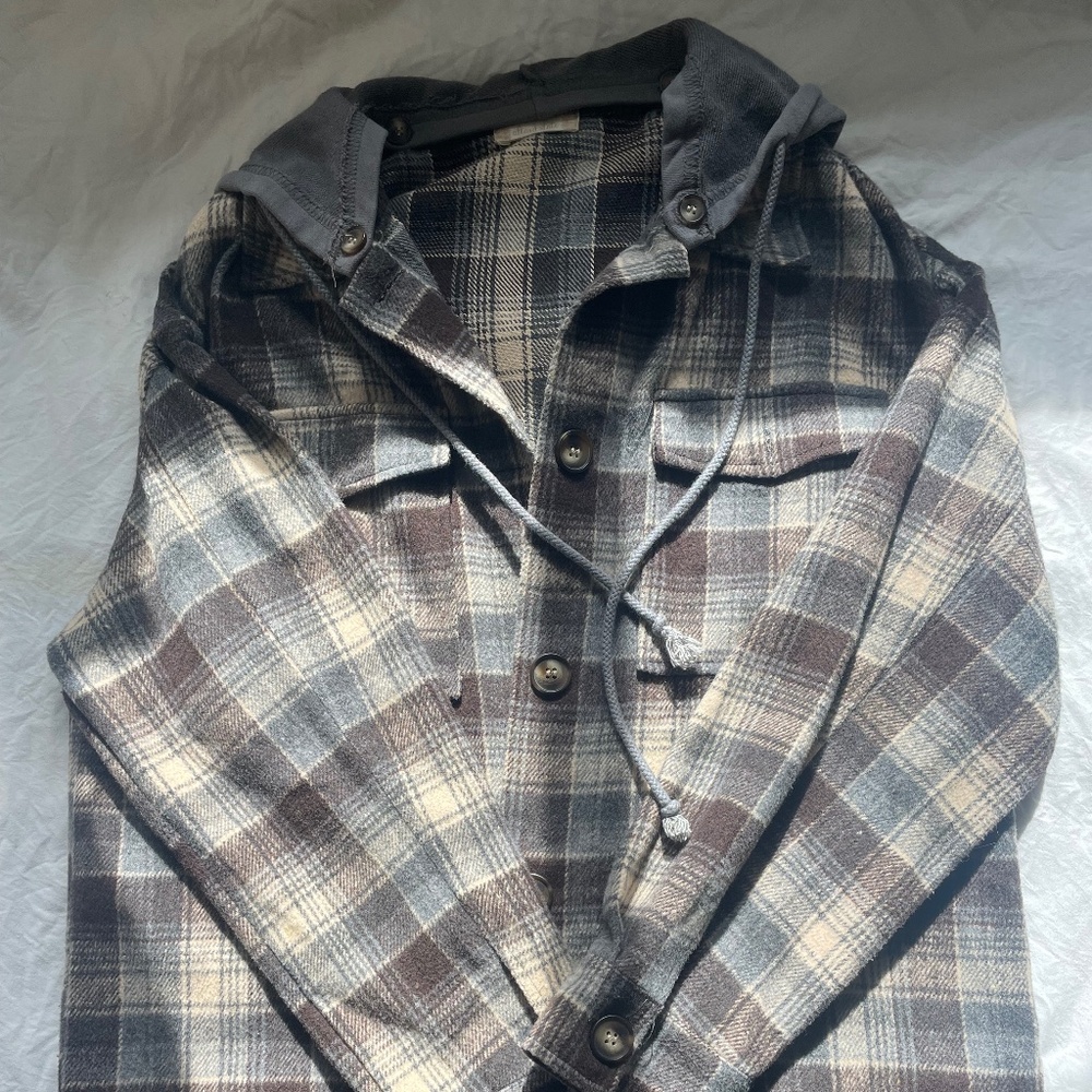 Altar'd State flannel with removable hood
